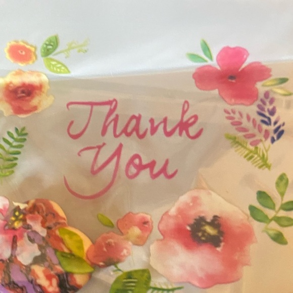 Like ❤️ to join me in my live show! Women apparel and home goods at good prices. - Picture 5 of 7